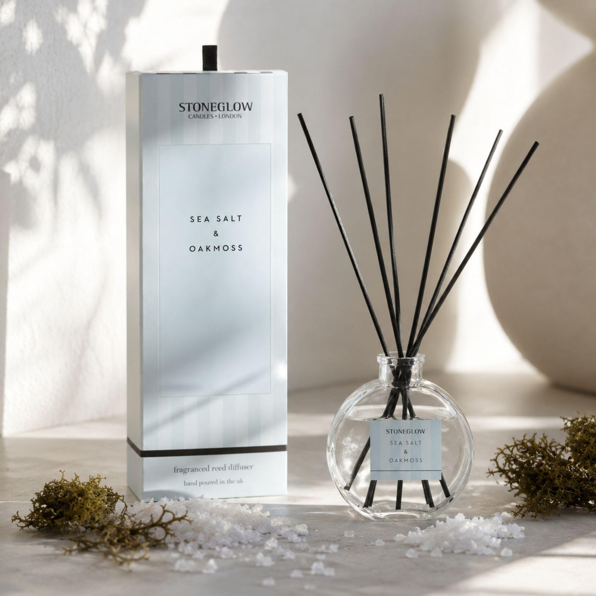 Stoneglow Modern Classics Sea Salt & Oakmoss Scented Reed Diffuser 120ml with 12 Rattan Reed Diffuser Sticks – Fragranced Home Air Freshener, Lasts 10 Weeks, Refillable Fragrance, Made In The UK