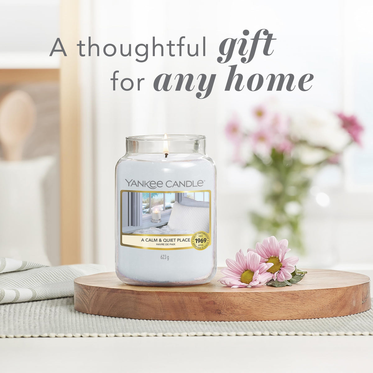Yankee Candle Scented Candle | A Calm & Quiet Place Large Jar | Long Burning Candles: up to 150 Hours | Perfect Gifts for Women