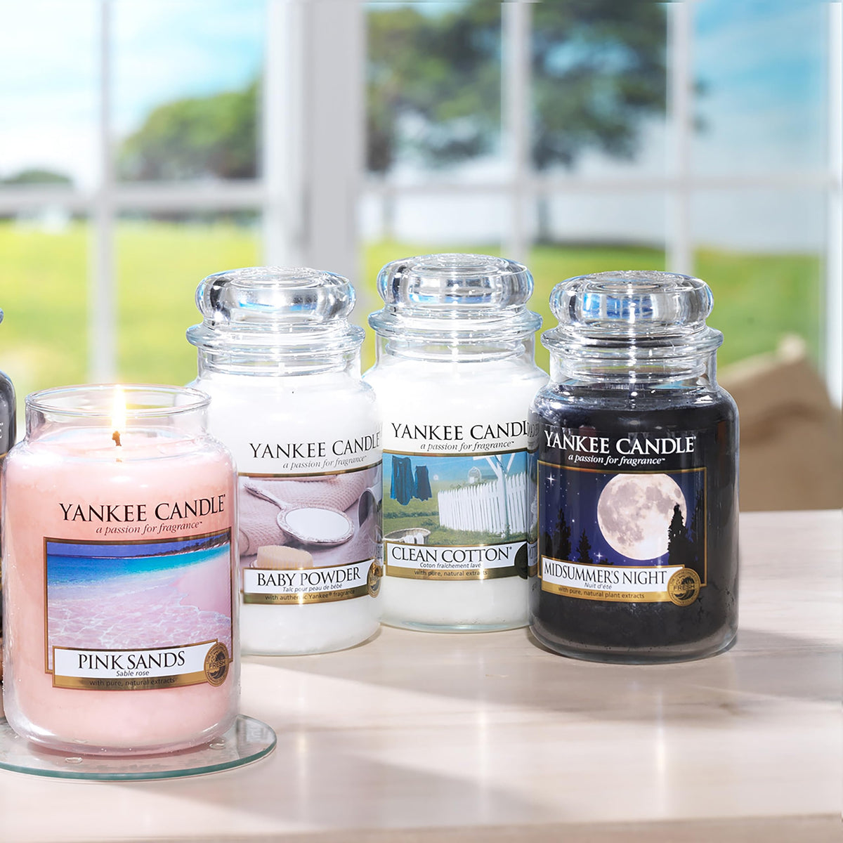 Yankee Candle Scented Candle | Baby Powder Large Jar | Long Burning Candles: up to 150 Hours | Perfect Gifts for Women