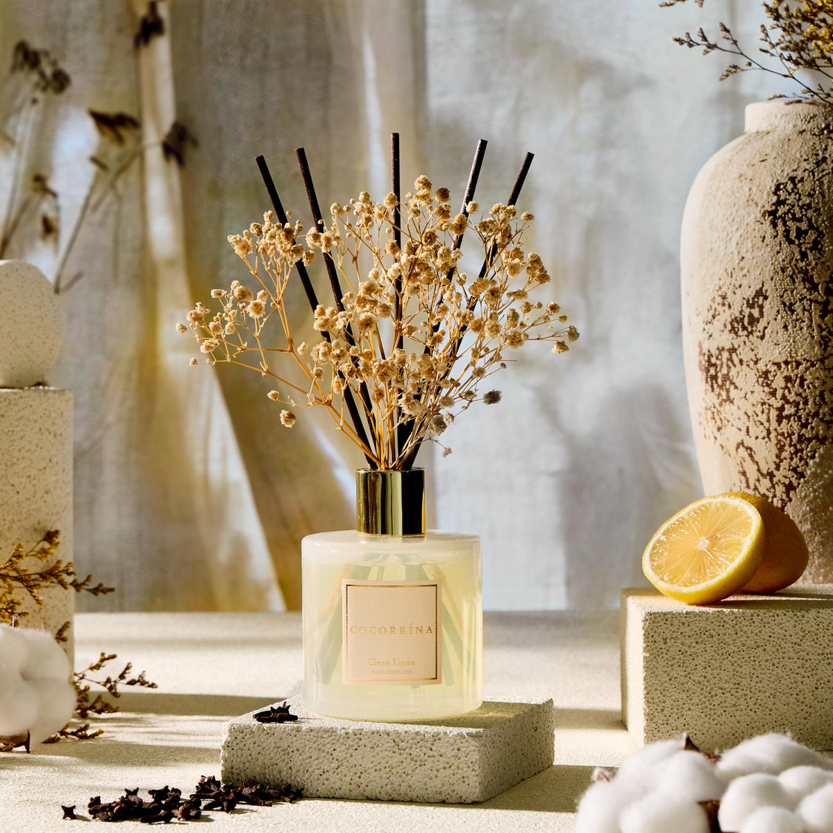 COCORRÍNA Reed Diffuser Set, 200ml Clean Linen Scented Diffuser with Sticks Home Fragrance for Bedroom Bathroom Living Room, Home & Office Decor